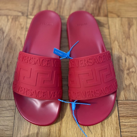 Versace Rubber Pool Slides Men’s - Picture 7 of 15